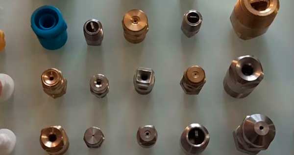 полноконусная форсунка для воды