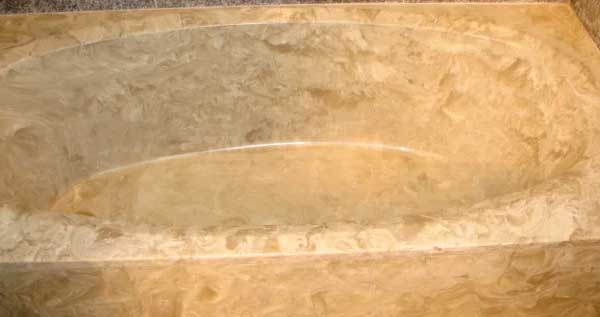 ванна жидким мрамором